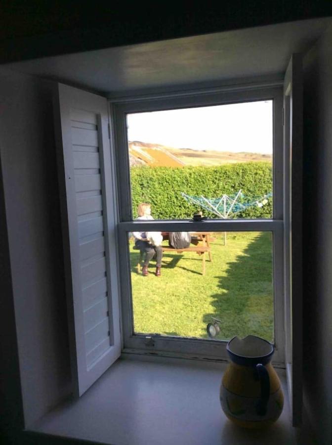Quaint And Quirky Former Crofters Cottage In Port Ellen Exterior foto
