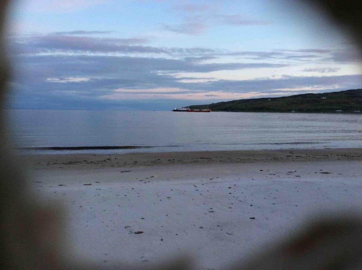 Quaint And Quirky Former Crofters Cottage In Port Ellen Exterior foto